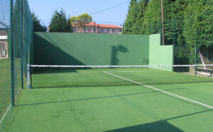 Cancha de padel y ping pong
